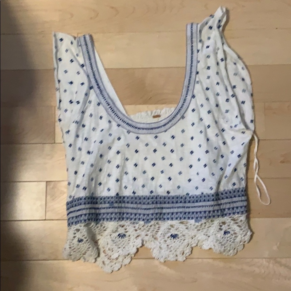 Broad neck top